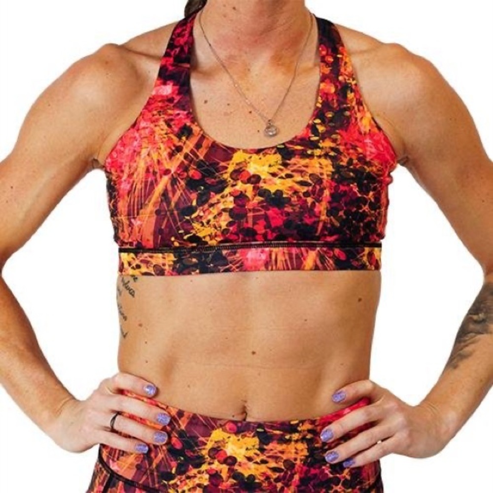 NWOT. Brand new. Constantly Varied Gear Volcano sports bra. Size M.
